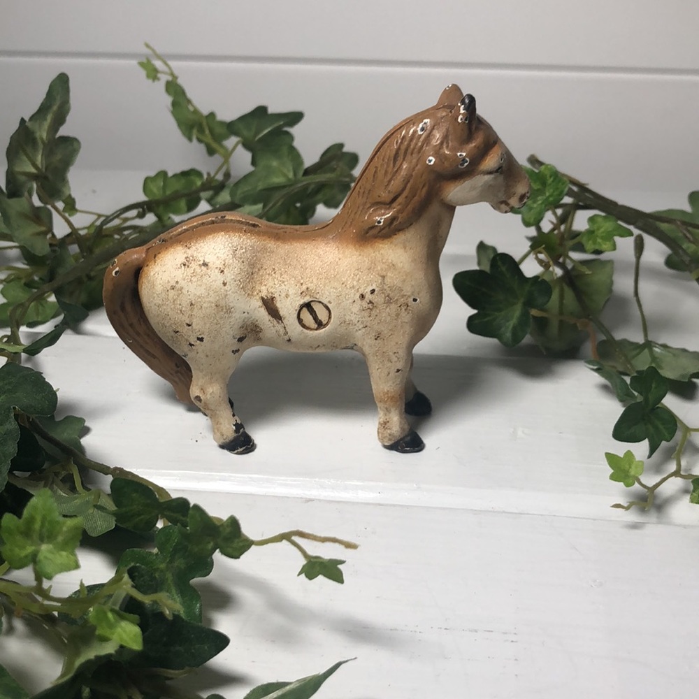 Horse still bank-vintage